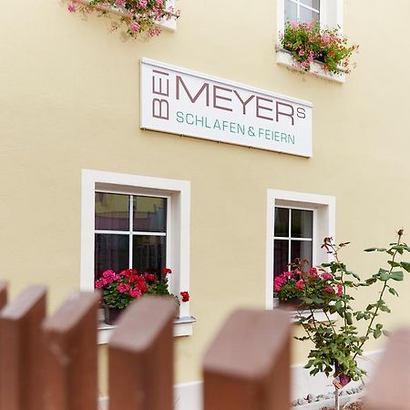 Bei Meyers Schlafen & Feiern Hotel Bohlen  Bagian luar foto