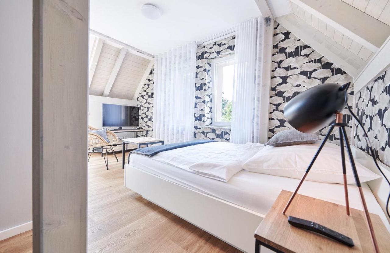 Bei Meyers Schlafen & Feiern Hotel Bohlen  Bagian luar foto