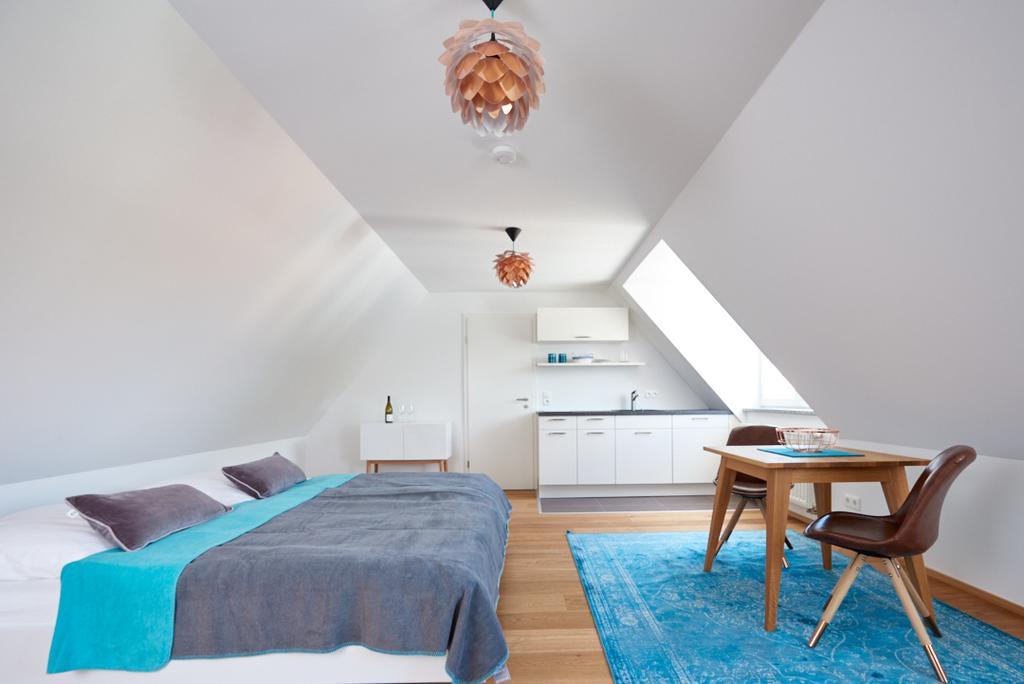 Bei Meyers Schlafen & Feiern Hotel Bohlen  Bagian luar foto